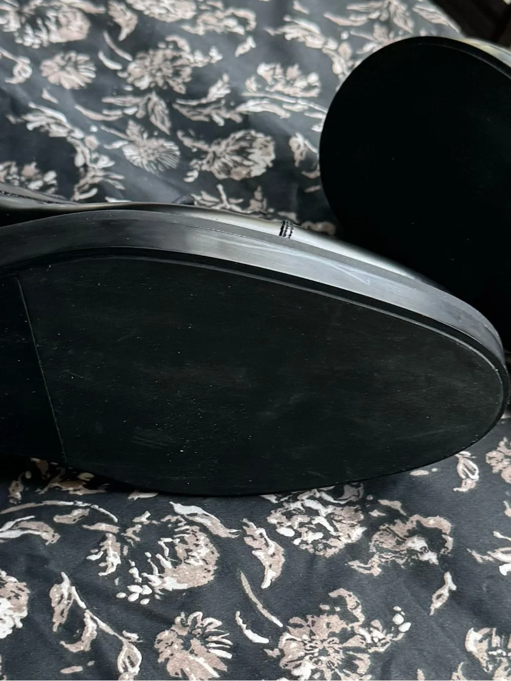 Classic Black Leather Derby Shoes - Timeless Lace-Up Oxfords